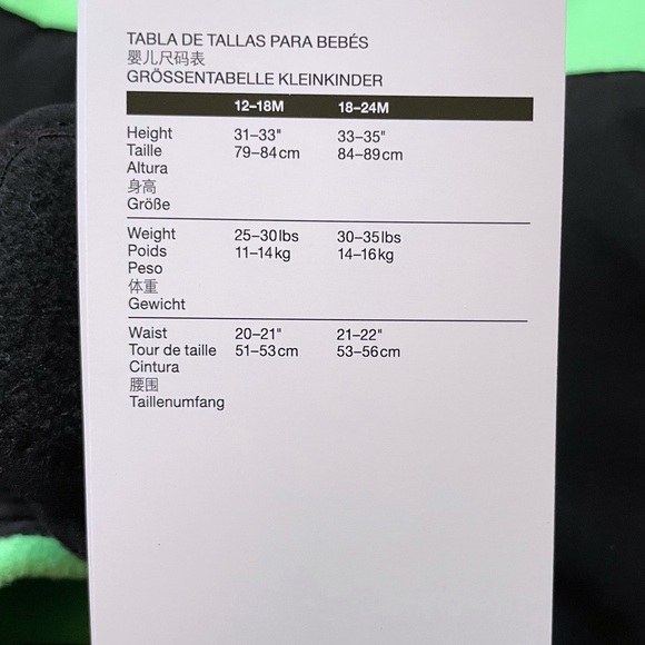 The North Face Baby Denali One-Piece Set With Mittens And Booties - Picture 9 of 10